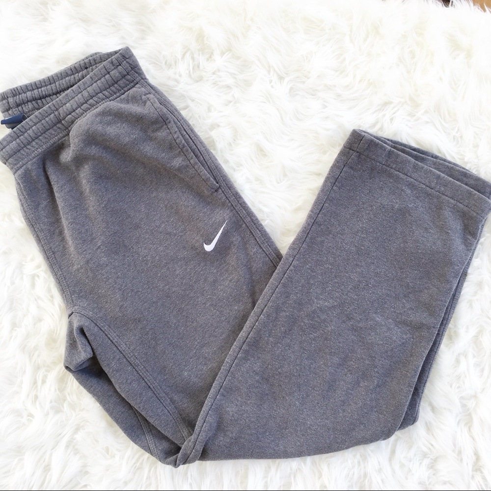 Men’s Nike Gray Grey Sweats Back Pocket Size L